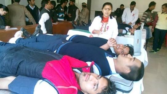 TR Abhilashi Memorial Institute of Engineering and Technology Mandi Blood Donation Camp photo 1